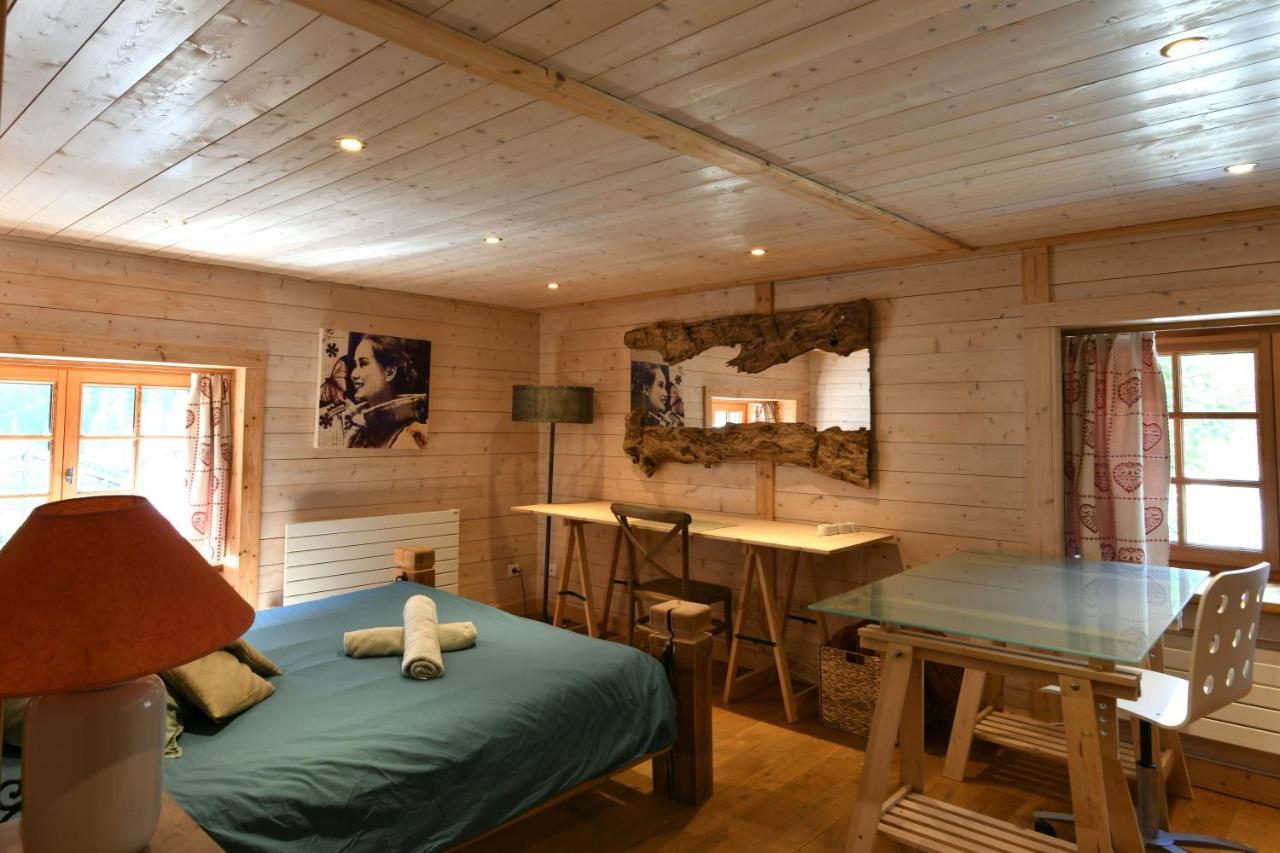 Le Vallorcin, Chalet Le Sizeray - Mont Blanc วัลลัวร์ซิน ภายนอก รูปภาพ